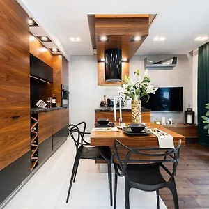 Апартаменты Bed&bath Luxury