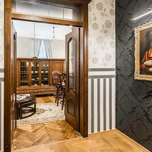 Апартаменты Exclusive Royal